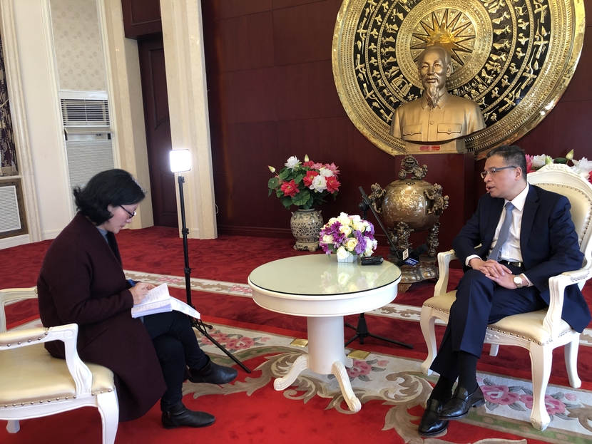 图片默认标题_fororder_越南驻华大使接受中国国际广播电台记者专访 摄影：李峰