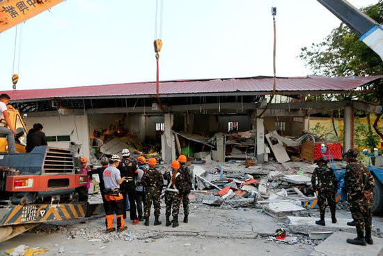Death toll sa lindol sa hilagang Pilipinas, 16