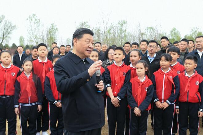 Xi Jinping, sumama sa pagtatanim ng mga puno sa Beijing_fororder_139855333_16173800759831n