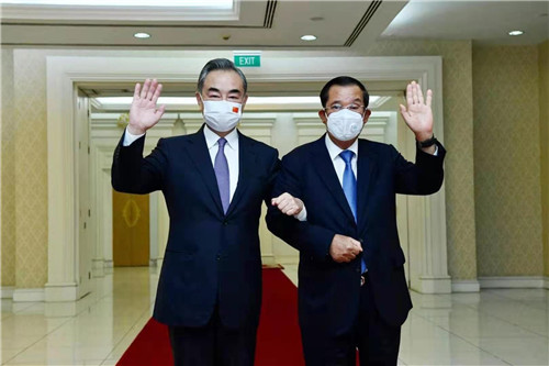 Thủ tướng Cam-pu-chia Hun Sen tiếp Ủy viên Quốc vụ, Bộ trưởng Ngoại giao Trung Quốc Vương Nghị_fororder_zhongjian20210913