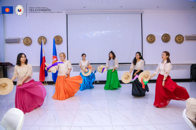 Init ng Pusong Pinoy, ipinadama sa pagtitipon ng ASEAN Ladies Circle sa Beijing_fororder_微信图片_20211123160835