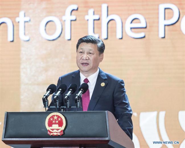 Chinese President Xi Jinping delivers a keynote speech at the Asia-Pacific Economic Cooperation (APEC) CEO Summit in Da Nang, Vietnam, Nov. 10, 2017. [Photo: Xinhua]