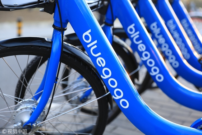 Bikes from the Bluegogo are parked in Beijing, March 27, 2017. [File Photo: VCG]