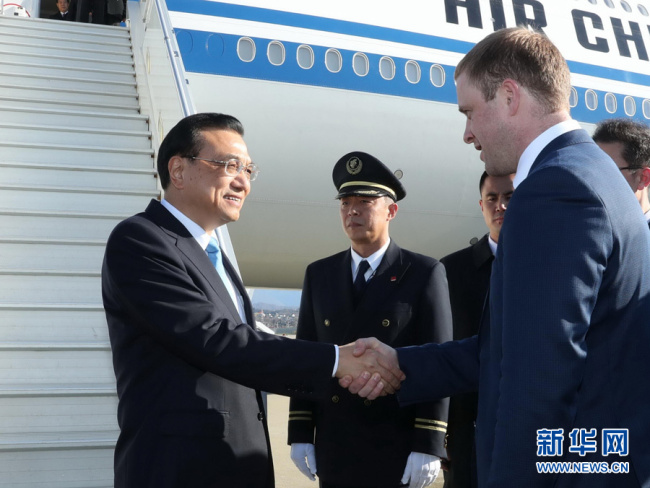 Chinese Premier Li Keqiang arrived in the Russian city of Sochi on November, 30, 2017. [Photo: Xinhua]