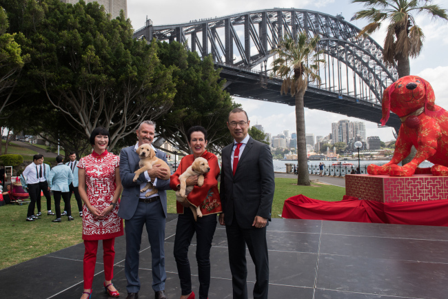 Sydney Lord Mayor Clover Moore (second right) and Festival Curator Claudia Chan Shaw (first left) attend the Chinese Lunar New Year celebrations in Sydney, Australia on February 12, 2018. [Photo: China Plus]
