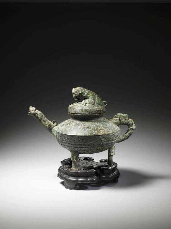 The "Tiger Ying," a bronze relic looted from Beijing's Old Summer Palace in 1860. [File Photo: thepaper.cn]