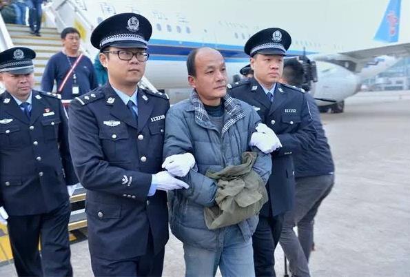 Zhou Jiyang, a former party official in Zhejiang Province, is the 50th returned fugitive from China's 100 most wanted list. [File Photo: QNSB]