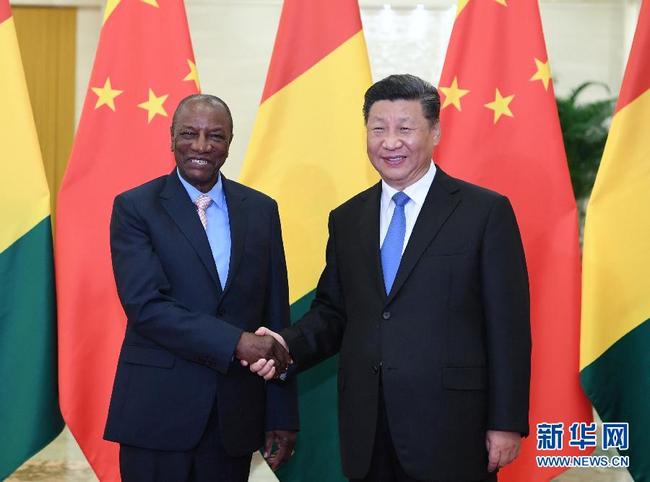 Chinese President Xi Jinping meets Guinean President Alpha Conde on Sept. 1, 2018.[Photo: Xinhua]