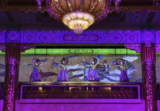 Artists stage a performance after a banquet held to welcome guests attending the Beijing Summit of the Forum on China-Africa Cooperation (FOCAC) at the Great Hall of the People in Beijing, capital of China, Sept. 3, 2018. [Photo: Xinhua/Yan Yan]
