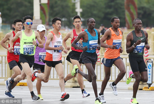More than 30,000 runners from 43 countries and regions took part in the 2018 Beijing marathon on Sunday, Sept 16, 2018. [Photo: VCG]