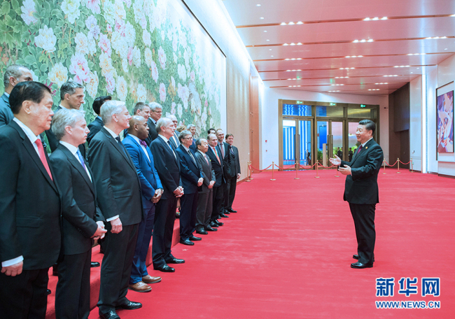 Chinese President Xi Jinping meets with representatives of foreign entrepreneurs attending the first China International Import Expo (CIIE) in Shanghai, November 5 2018. [Photo:Xinhua]