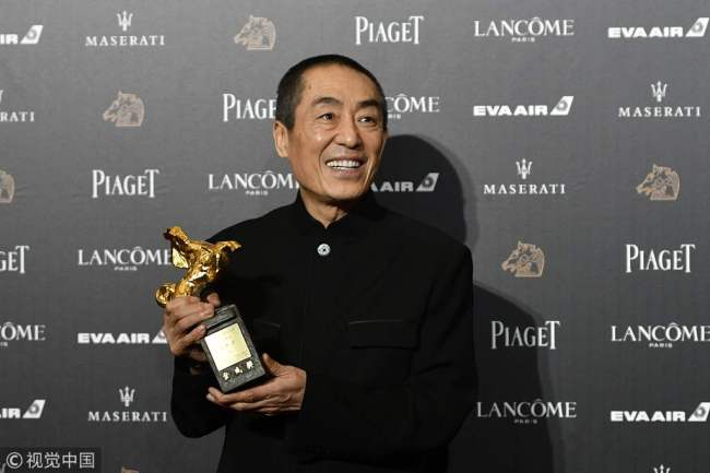 Director Zhang Yimou delivers his acceptance speech after winning the Best Director award for his latest film "Shadow" at the 55th Golden Horse Awards in Taipei on November 17, 2018. [Photo: VCG]