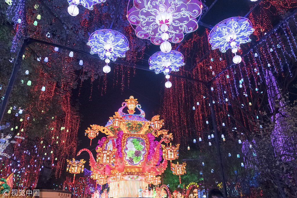 Lantern show kicks off in southwest China - China Plus