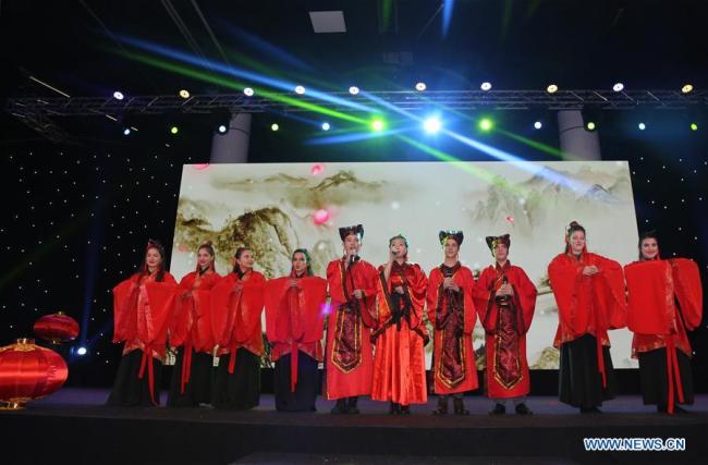 共庆中国年 Bulgarians, Chinese celebrate Spring Festival in Sofia