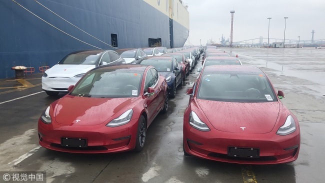 Tesla's Model 3 cars arrive in Shanghai, Feb. 22, 2019. [File Photo: VCG]
