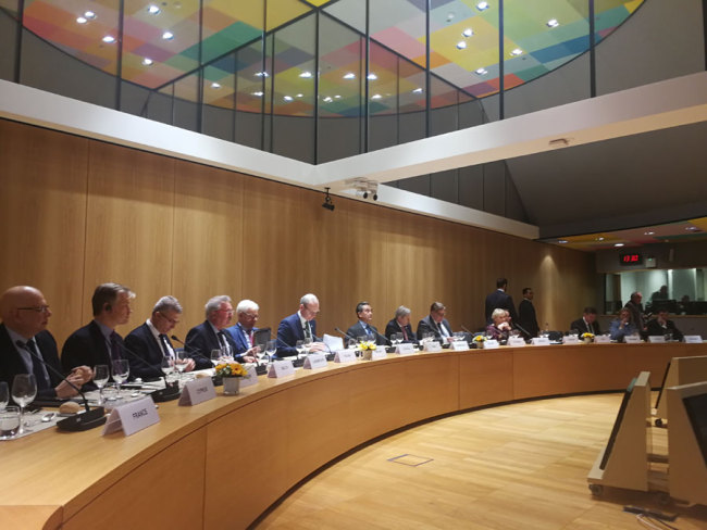 Chinese State Councilor and Foreign Minister Wang Yi meets with foreign ministers from the 28 EU member states in Brussels on March 18, 2019. [Photo: fmprc.gov.cn]