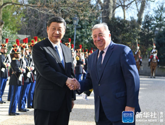 Chinese President Xi Jinping meets with French Senate President Gerard Larcher in Paris, France, March 26, 2019. [Photo: Xinhua]