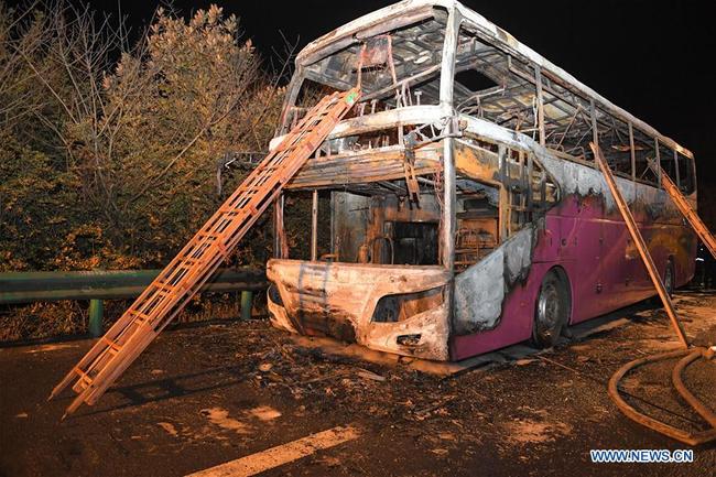 Photo taken on March 22, 2019 shows the accident site of a coach fire in Changde, central China's Hunan Province. [Photo: Xinhua]