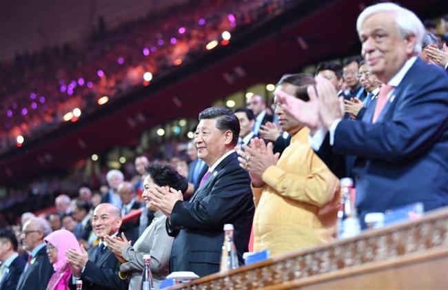 Chinese President Xi Jinping and his wife Peng Liyuan attend the Asian culture carnival, a major event of the ongoing Conference on Dialogue of Asian Civilizations, together with foreign guests at the National Stadium in Beijing, capital of China, on May 15, 2019. [Photo: Xinhua]