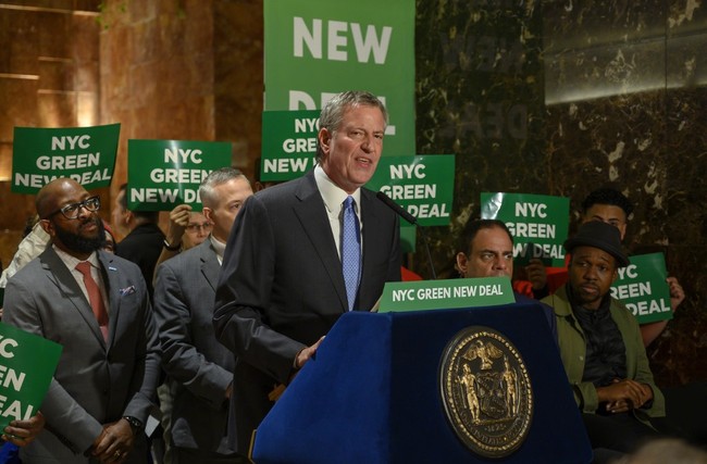 New York City Mayor Bill de Blasio speaks inside Trump Tower about the Green New Deal, serving notice to US President Donald Trump demanding more energy-efficient buildings, including Trump Tower, May 13, 2019 in New York. [Photo: AFP/Don Emmert]