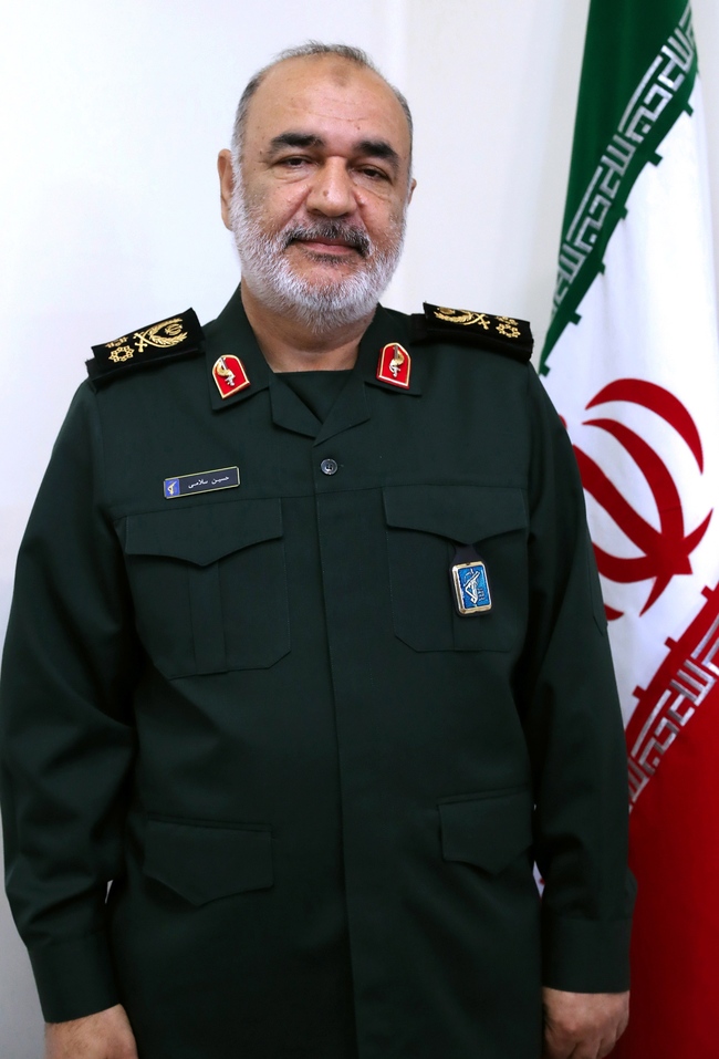 A handout shows Iranian revolutionary guard general Hossein Salami after receiving his new sign as major Gerneral from Iranian supreme leader Ayatollah Ali Khamenei a day after he appointed as new Iranian revolutionary guard corps (IRGC) Chief, during a ceremony in Tehran, Iran, 22 April 2019. [Photo: IC]