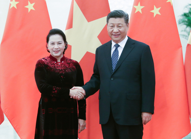 Chinese President Xi Jinping (R) meets with visiting Chairwoman of the National Assembly of Vietnam Nguyen Thi Kim Ngan in Beijing on Friday, July 12, 2019. [Photo: Xinhua]