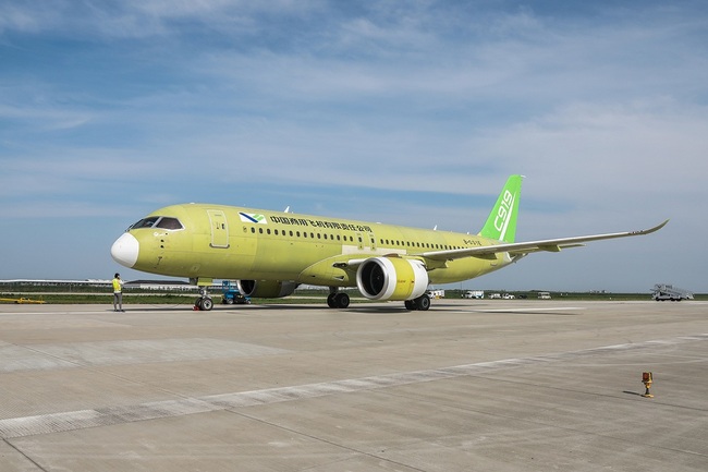 China's domestically-developed large passenger jet, the C919, taxiing on the runway at Shanghai Pudong International Airport on Tuesday, July 30, 2019. [Photo: IC]