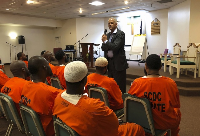 Educator, author and businessman Stedman Graham speaks to inmates at Lee Correctional Institution in Bishopville, S.C. on Wednesday, Aug. 28, 2019. [Photo: AP]