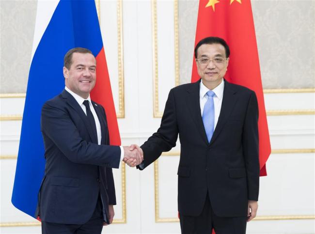 Chinese Premier Li Keqiang meets with Russian Prime Minister Dmitry Medvedev in Tashkent, Uzbekistan on Nov. 1, 2019. [Photo: Xinhua/Liu Weibing]