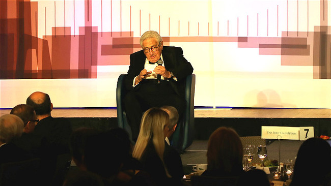 Former U.S. Secretary of State Henry Kissinger speaks at the annual gala dinner of the New York City-based U.S. National Committee on U.S.-China Relations (NCUSCR) in the United States, Nov. 14, 2019. [Photo: China Plus/Qian Shanming]