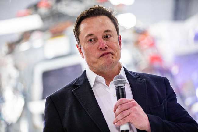 SpaceX founder Elon Musk addresses the media during a press conference announcing new developments of the Crew Dragon reusable spacecraft, at SpaceX headquarters in Hawthorne, California on October 10, 2019. [Photo: Philip Pacheco/AFP]