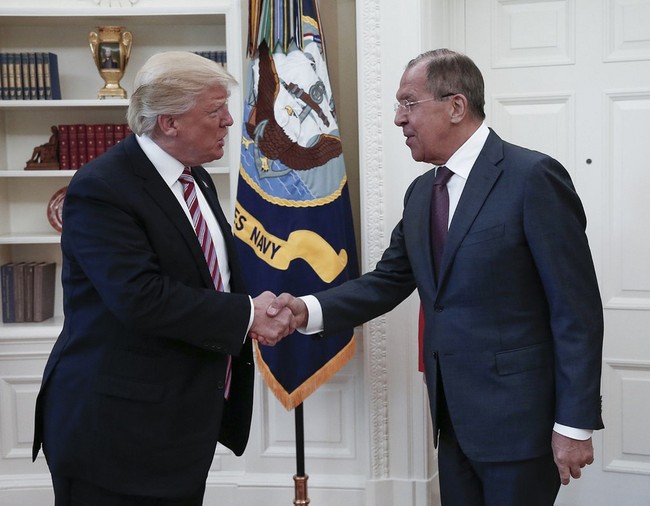 A handout photo shows US President Donald J. Trump (L) shaking hands with Russian Foreign Minister Sergei Lavrov (R) during their meeting at the White House in Washington, DC. [File photo: HO / RUSSIAN FOREIGN MINISTRY / AFP] 