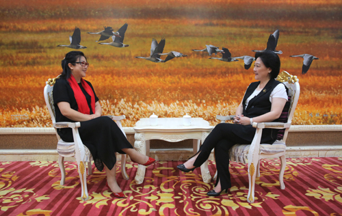 《CRI会客厅》中国改革开放40周年系列访谈内蒙古满洲里篇