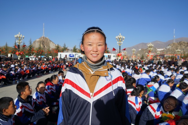 Entrevista: Los niños tibetanos disfrutan de una educación de alta calidad