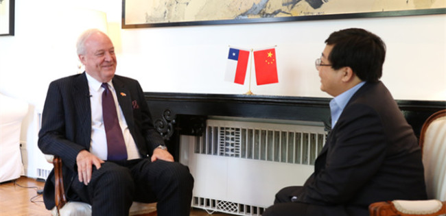 Embajador Jorge Heine: TLC sino-chileno versión 2.0 aumenta contenidos sobre servicios