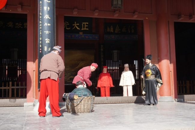 El imperio de la ley y la anticorrupción en la cultura Bao Gong