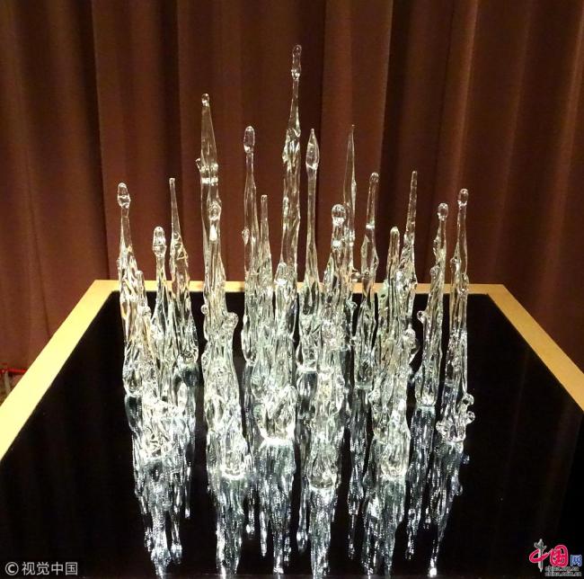 Une exposition intitulée « La nouvelle vision de l’art chinois 2018 » a été inaugurée lundi 12 mars au Monument du Millénaire chinois à Beijing. Y sont exposés au total 499 groupes d’œuvres créatives créées par 244 artistes. L’exposition sera en tournée cette année dans huit provinces, ainsi qu’à Hong Kong et à Macao. 