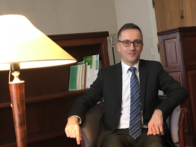 Interview de M.Hervé Ascensio, professeur à l’Ecole de droit de la Sorbonne