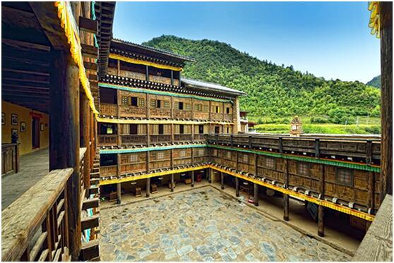 Le village Zhuokeji du tusi, une perle brillante incrustée dans l’histoire des architectures orientales