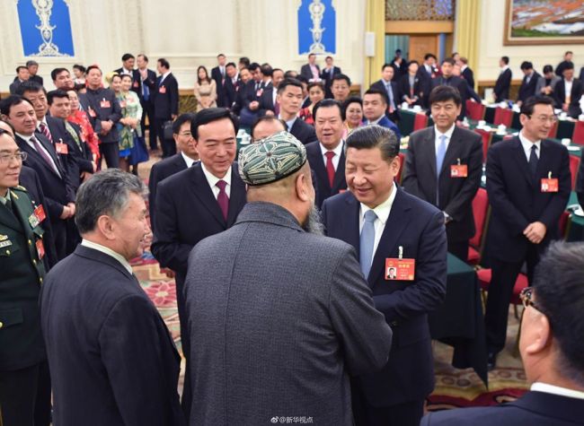 La sollicitude affectueuse de Xi Jinping envers les ethnies minoritaires en Chine