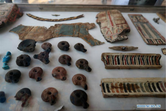 Découverte d'une tombe d'époque ptolémaïque en Haute-Égypte