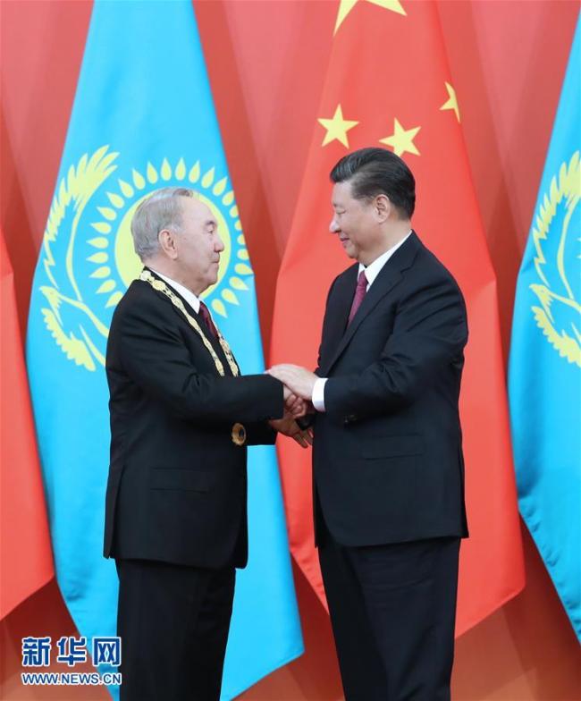 Nazarbaïev: Je chérirai cette profonde amitié pour toujours.