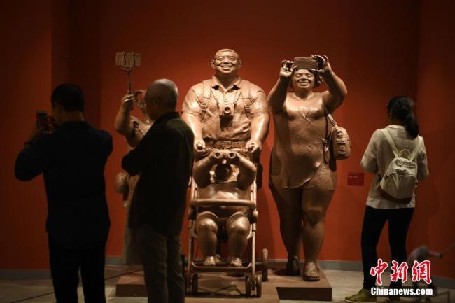 279 sculptures exposées pour la 13e nationale des arts à Chongqing