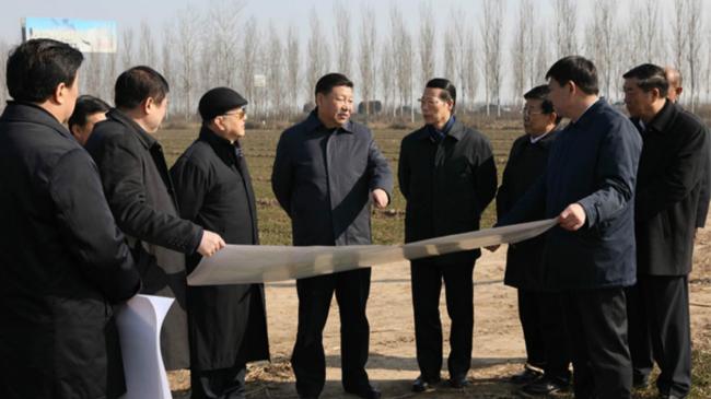 Le 23 février 2017, Xi Jinping a inspecté la planification et la construction de la Nouvelle zone de Xiongan dans le comté d'Anxin dans la province du Hebei.