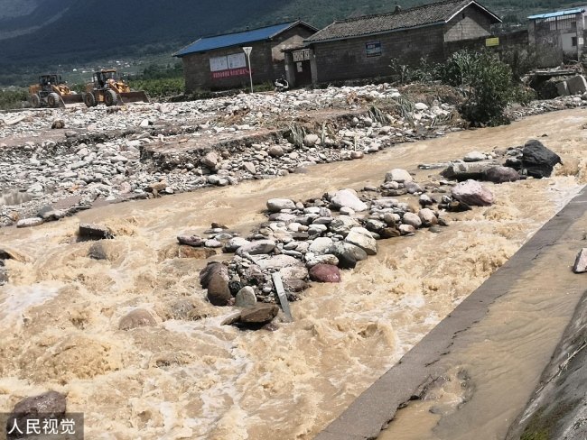 Mianning: plus de 7000 personnes évacuées à cause des fortes pluies