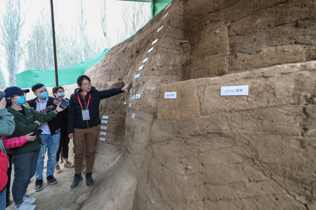 Chine : découverte à Beijing d'une base de construction en terre battue vieille de 3 000 ans