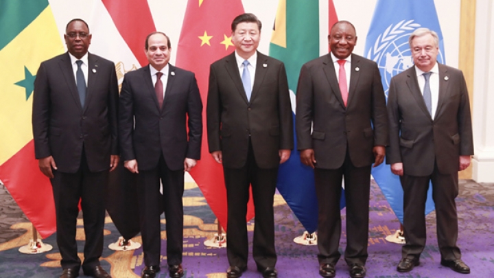 Xi Jinping: China cumprirá rigorosamente as promessas para com a África