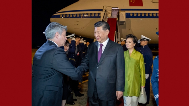 Presidente chinês chega ao Brasil para cúpula do BRICS