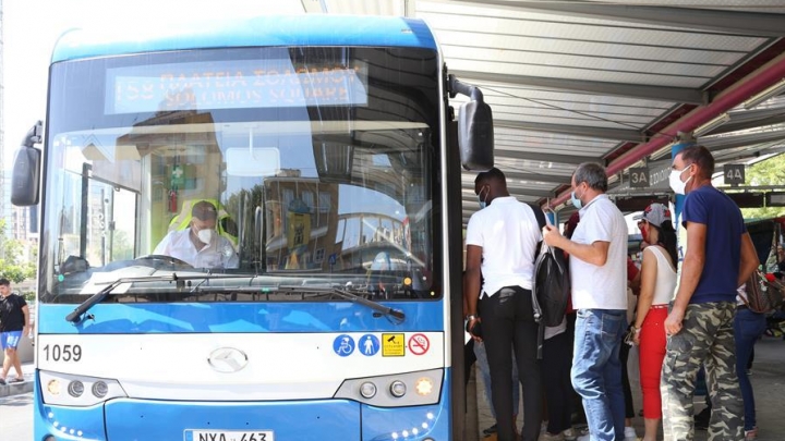 Ônibus chineses de baixa emissão começam a circular no Chipre
