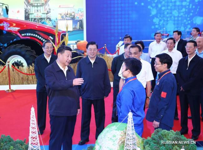 Си Цзиньпин призвал неотступно стремиться к реализации китайской мечты о национальном возрождении